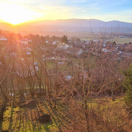 Gite De 70M² Avec Vue Sur Le Massif Du Pilat Clonas-sur-Vareze Екстер'єр фото